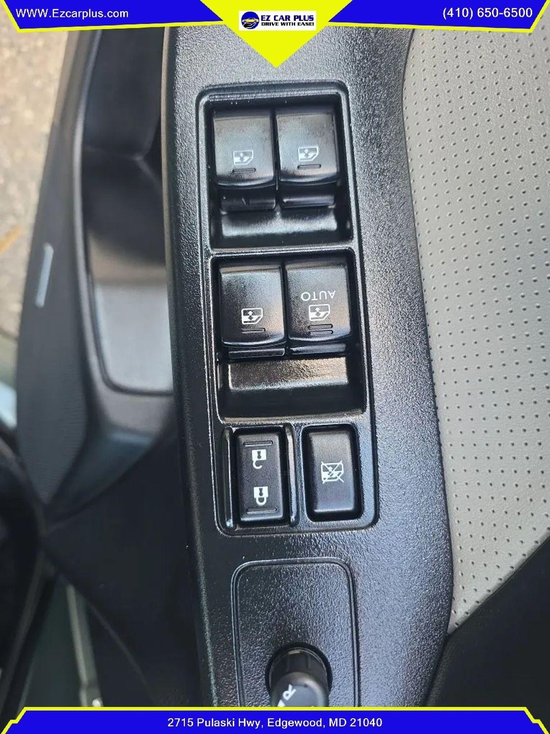 Subaru Forester 4dr CVT 2.5i Limited PZEV 2016