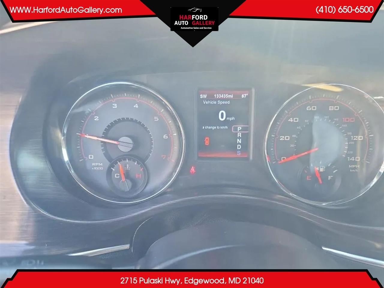 Dodge Charger 4dr Sdn SXT 100th Anniversary RWD *Ltd Avail* 2014