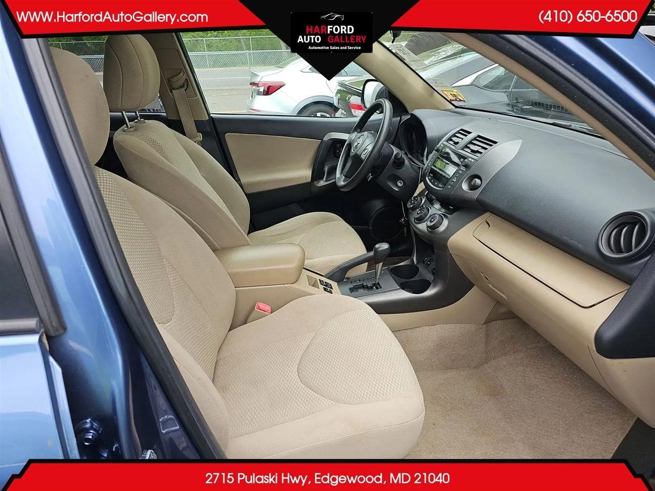 Toyota RAV4 4WD 4dr V6 5-Spd AT (Natl) 2011