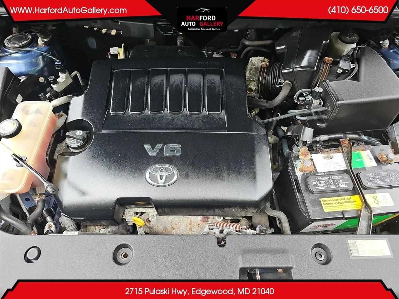 Toyota RAV4 4WD 4dr V6 5-Spd AT (Natl) 2011