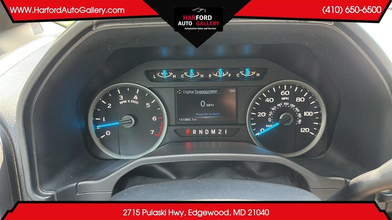 Ford F-150 4WD SuperCab 163" Lariat w/HD Payload Pkg 2015