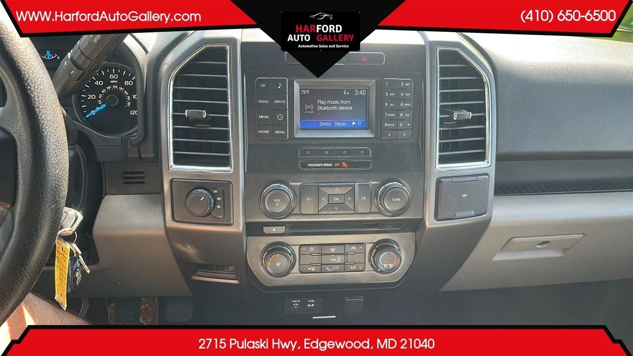 Ford F-150 4WD SuperCab 163" Lariat w/HD Payload Pkg 2015