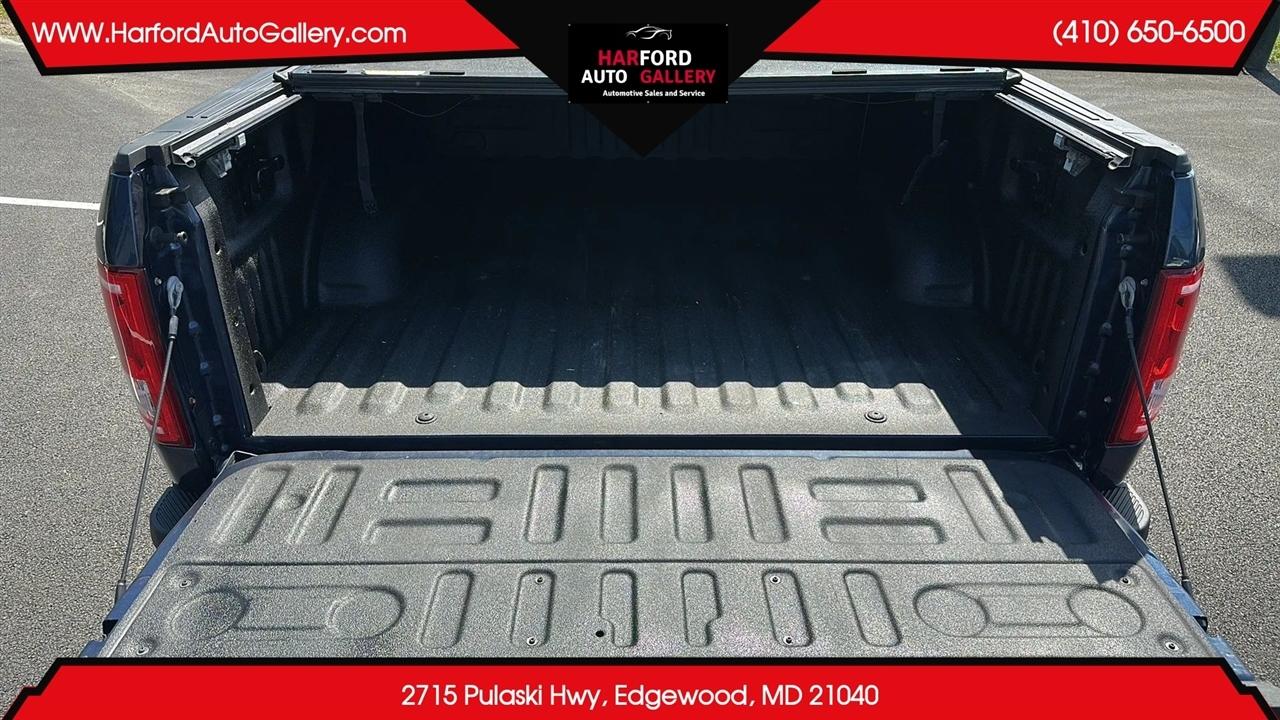Ford F-150 4WD SuperCab 163" Lariat w/HD Payload Pkg 2015