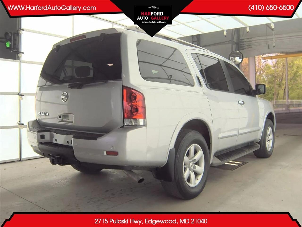 Nissan Armada 4WD 4dr SV 2014