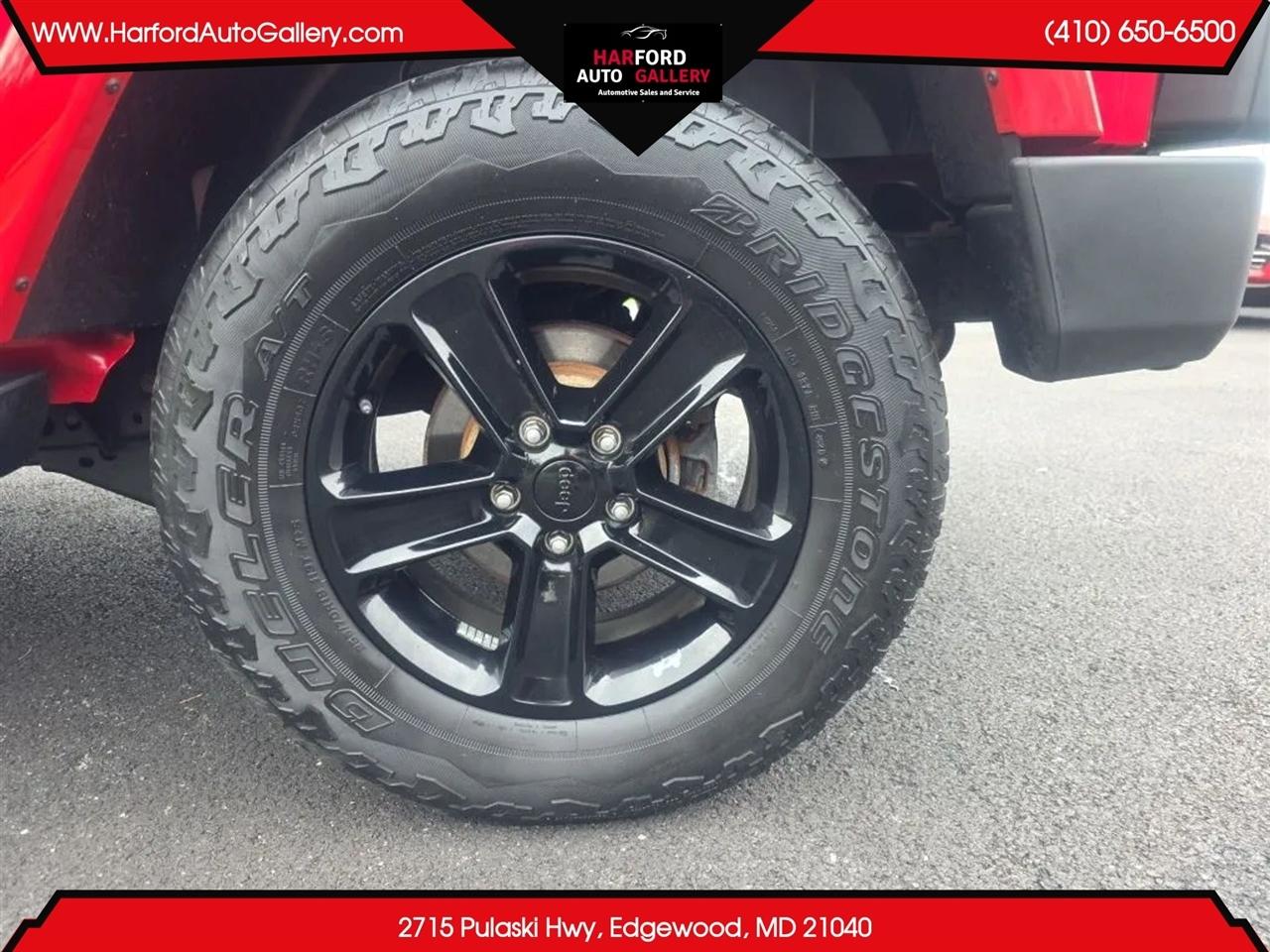 Jeep Wrangler Unlimited 4WD 4dr Sahara 2014