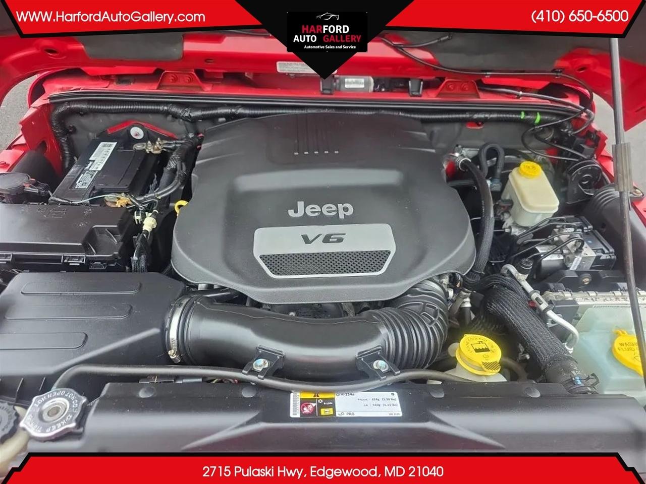 Jeep Wrangler Unlimited 4WD 4dr Sahara 2014