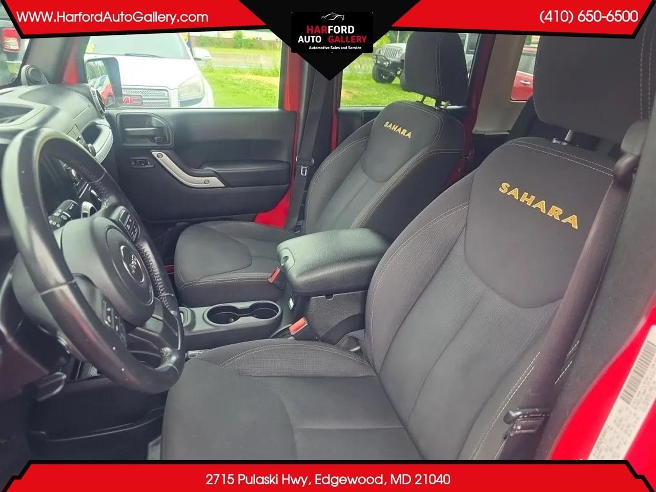Jeep Wrangler Unlimited 4WD 4dr Sahara 2014