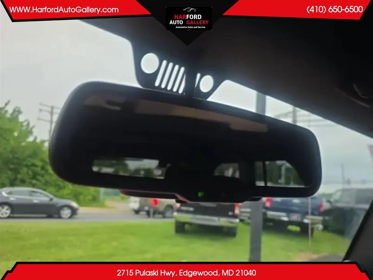 Jeep Wrangler Unlimited 4WD 4dr Sahara 2014