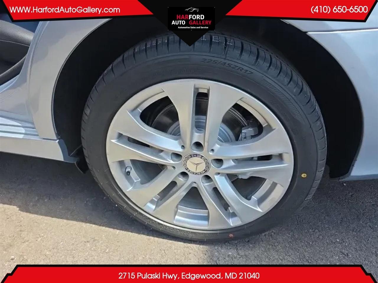 Mercedes-Benz C-Class 4dr Sdn C 300 Sport 4MATIC 2013