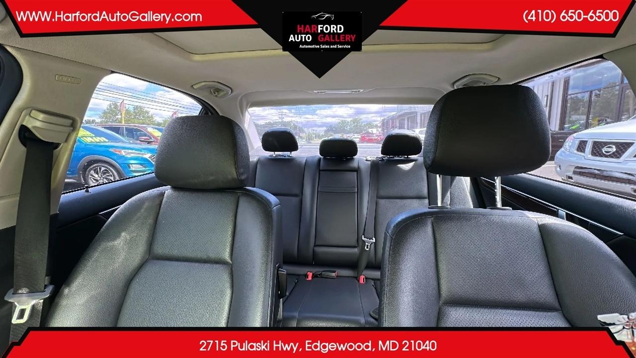 Mercedes-Benz C-Class 4dr Sdn C 300 Sport 4MATIC 2013