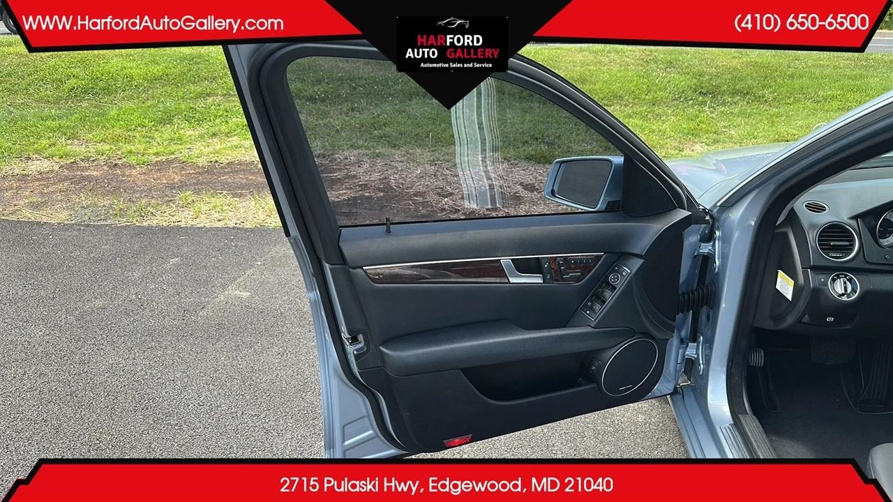 Mercedes-Benz C-Class 4dr Sdn C 300 Sport 4MATIC 2013