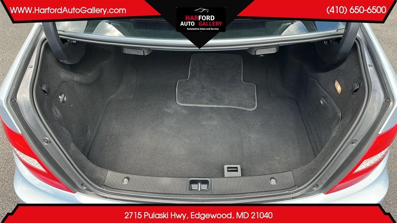 Mercedes-Benz C-Class 4dr Sdn C 300 Sport 4MATIC 2013