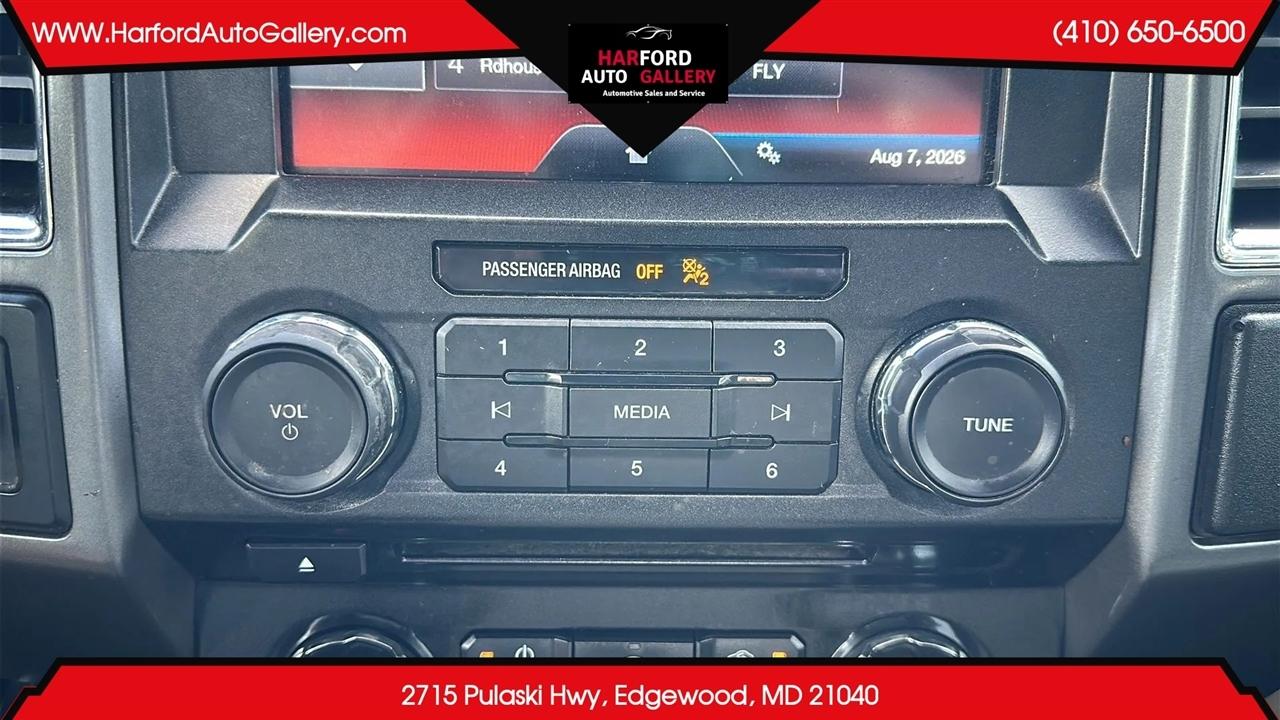 Ford F-150 4WD SuperCab 145" Lariat 2015