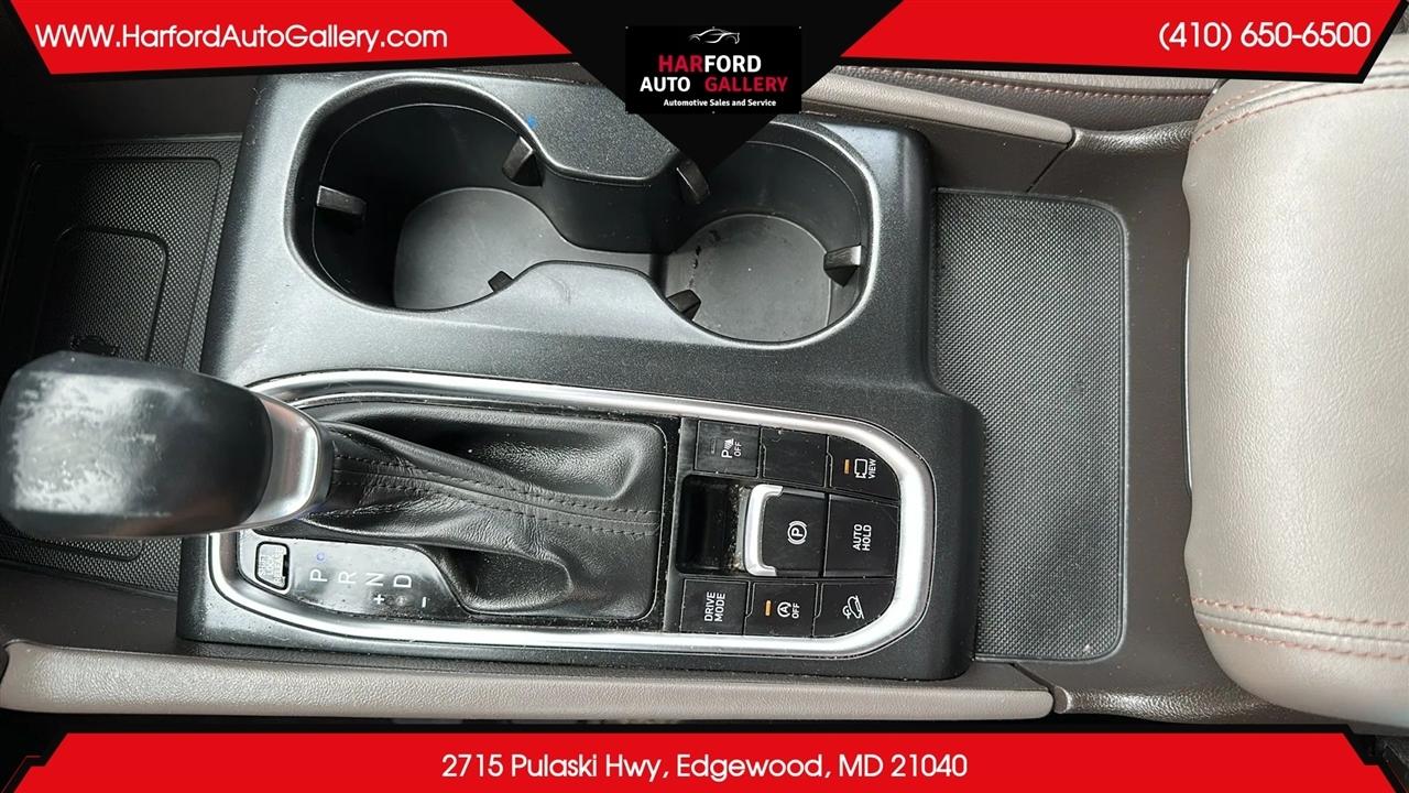 Hyundai Santa Fe Limited 2.4L Auto AWD 2020