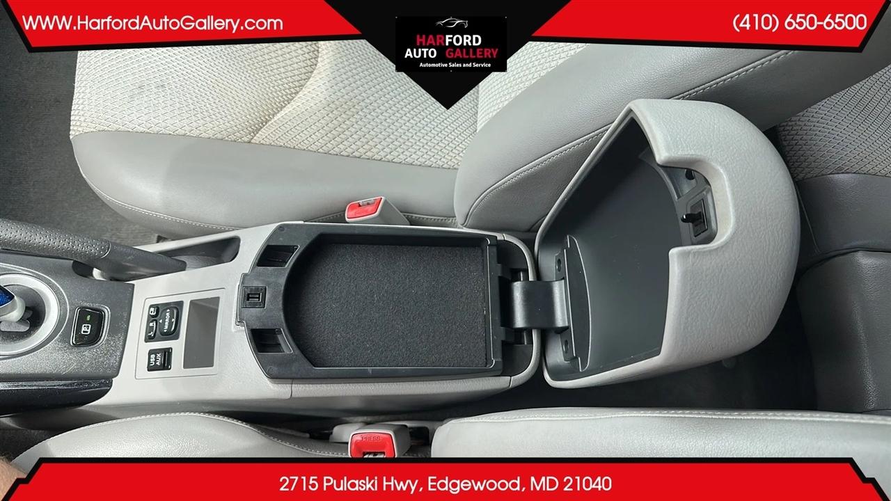 Toyota RAV4 EV FWD 4dr (Natl) 2014