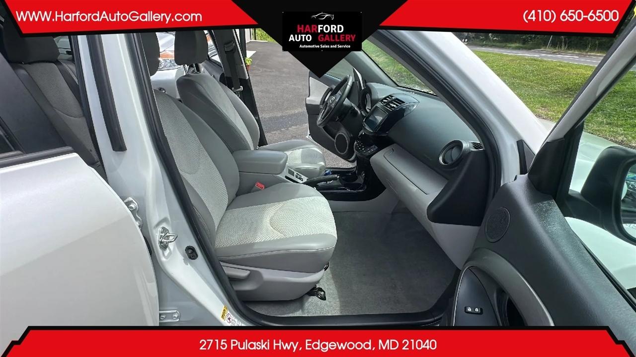 Toyota RAV4 EV FWD 4dr (Natl) 2014