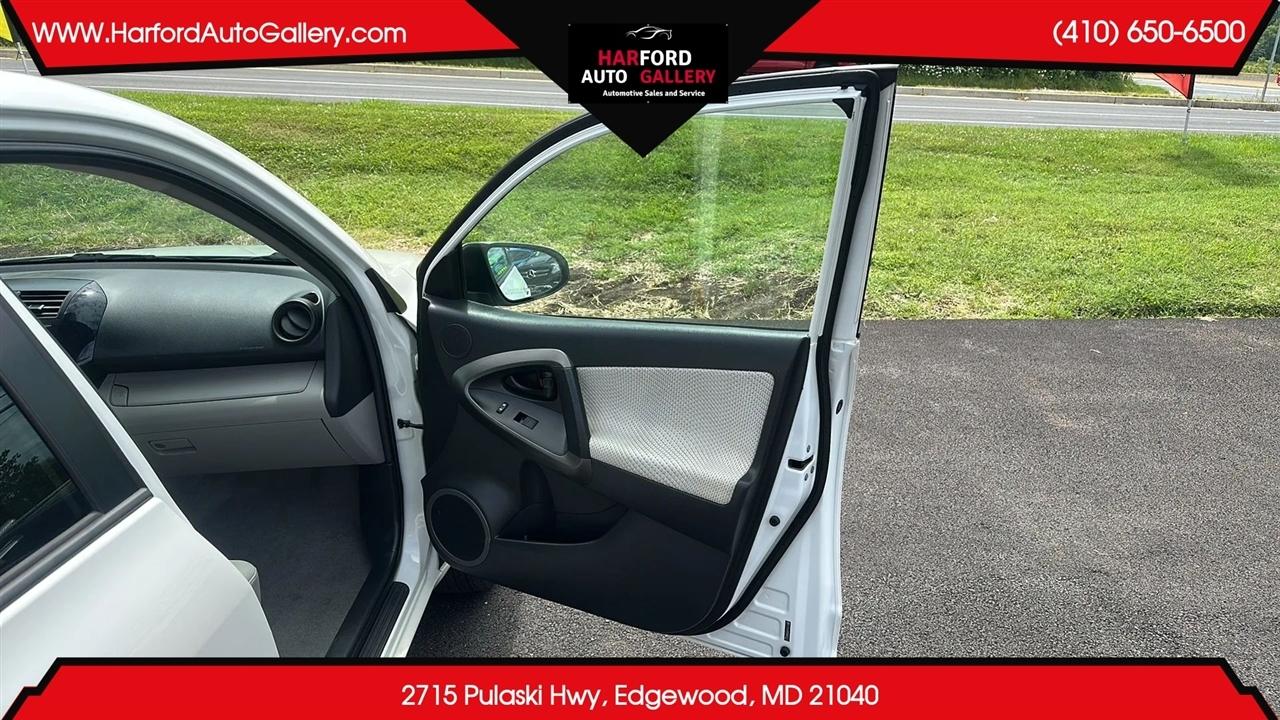 Toyota RAV4 EV FWD 4dr (Natl) 2014