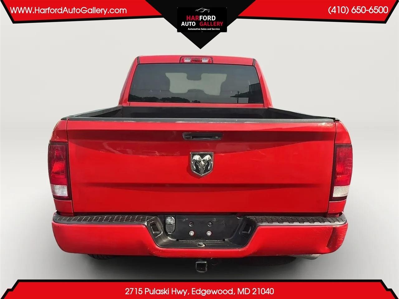 RAM 1500 Express 4x4 Quad Cab 6'4" Box 2018