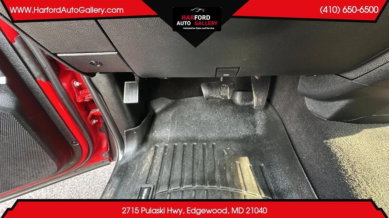 RAM 1500 Express 4x4 Quad Cab 6'4" Box 2018