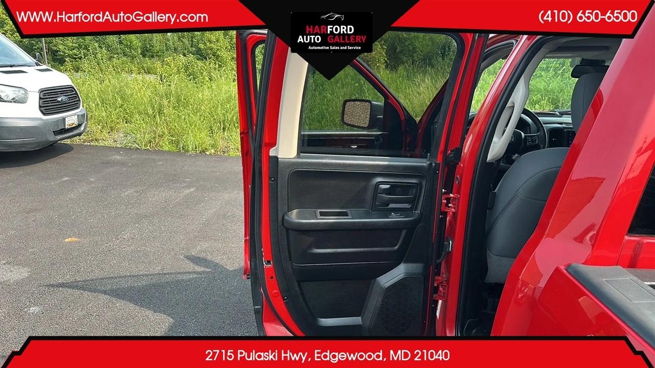 RAM 1500 Express 4x4 Quad Cab 6'4" Box 2018