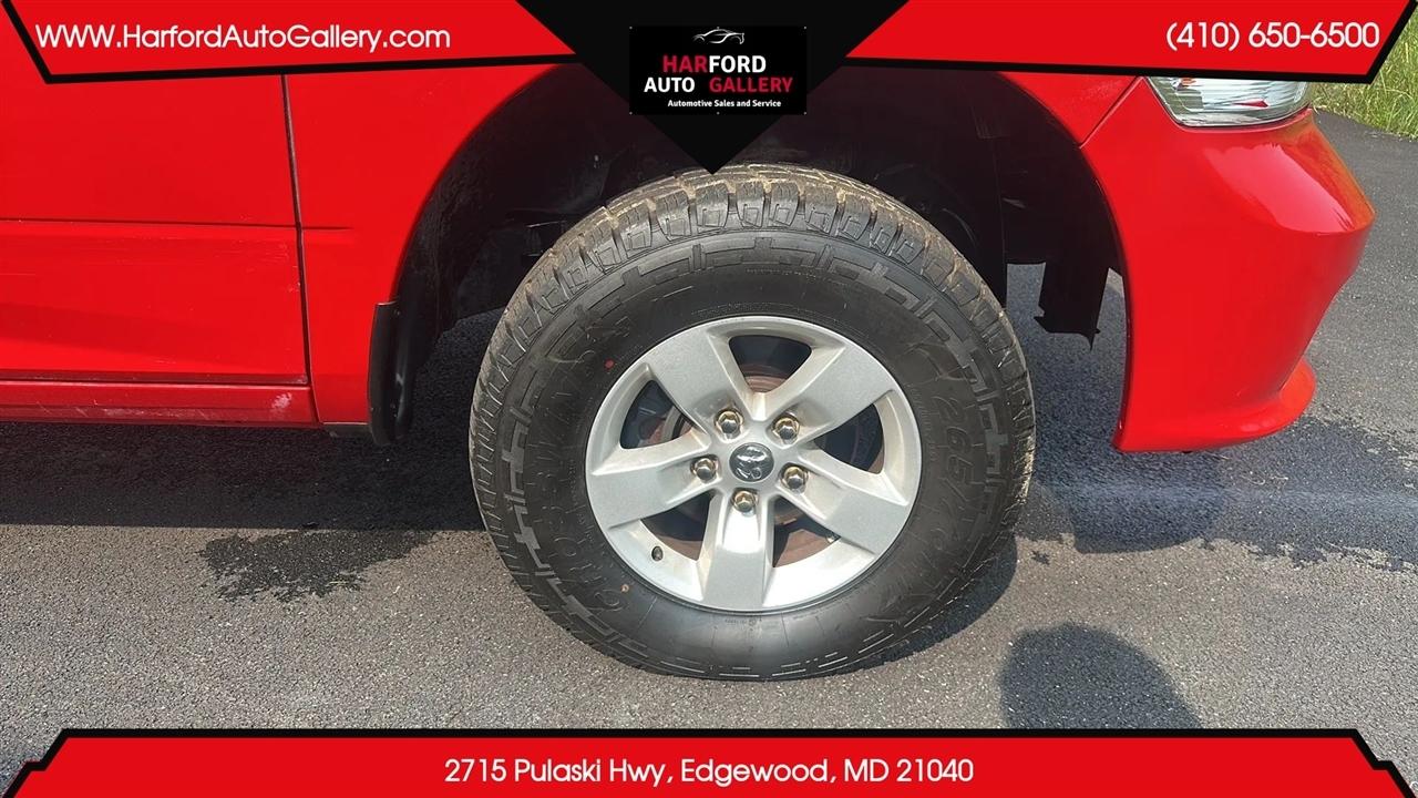 RAM 1500 Express 4x4 Quad Cab 6'4" Box 2018