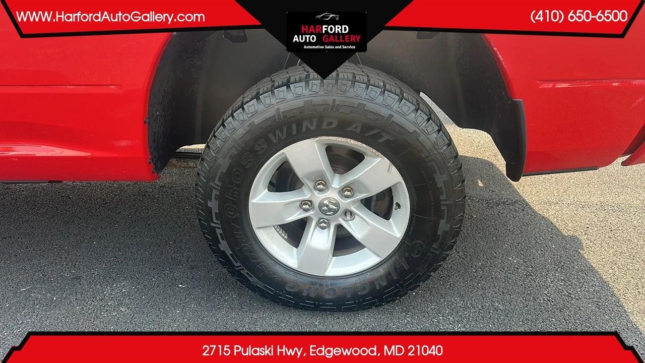 RAM 1500 Express 4x4 Quad Cab 6'4" Box 2018