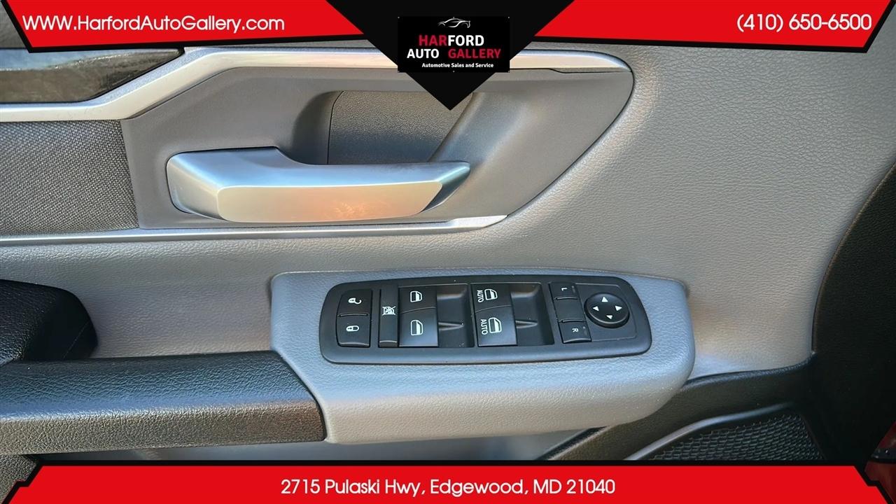 RAM 1500 Big Horn 4x4 Crew Cab 5'7" Box 2021