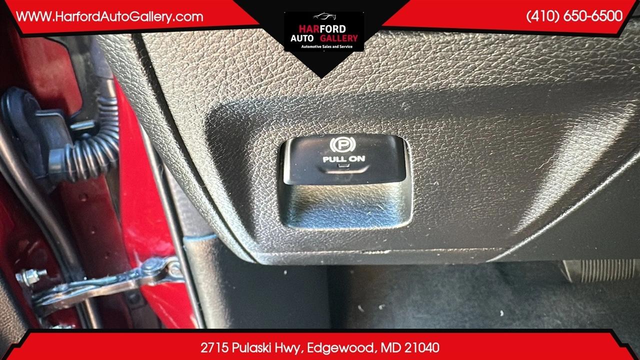 RAM 1500 Big Horn 4x4 Crew Cab 5'7" Box 2021