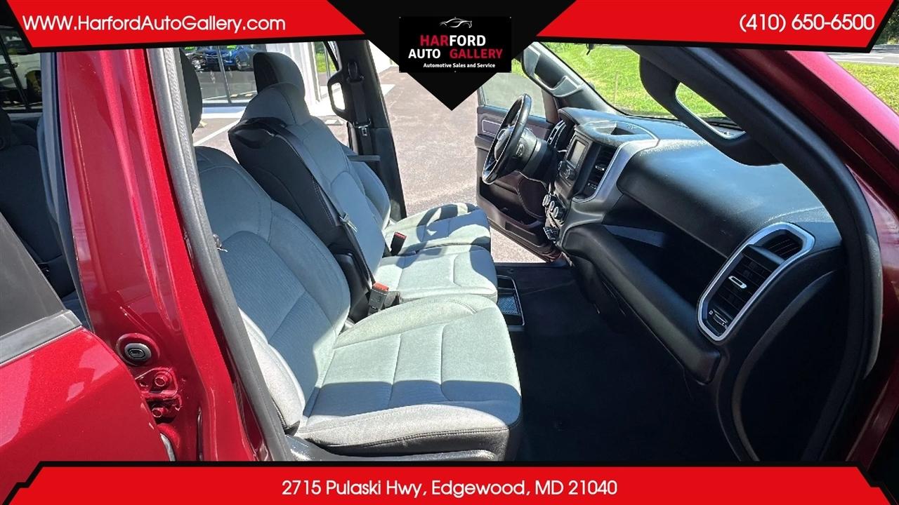 RAM 1500 Big Horn 4x4 Crew Cab 5'7" Box 2021