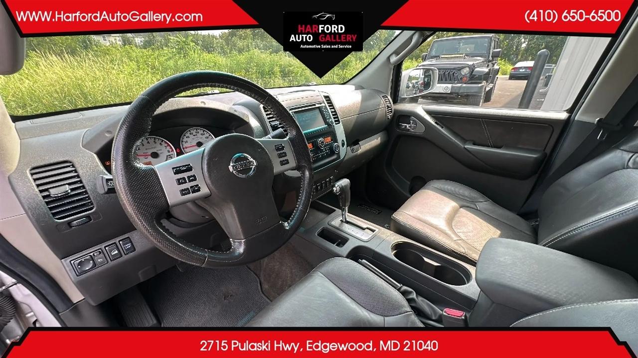 Nissan Frontier 4WD Crew Cab SWB Auto PRO-4X 2013