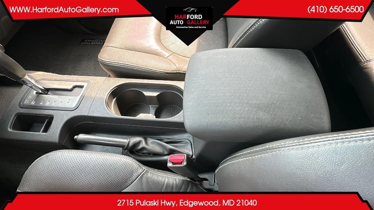 Nissan Frontier 4WD Crew Cab SWB Auto PRO-4X 2013
