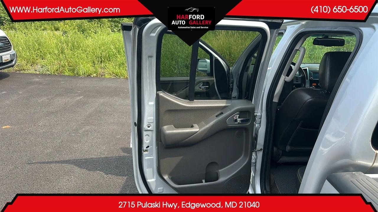Nissan Frontier 4WD Crew Cab SWB Auto PRO-4X 2013