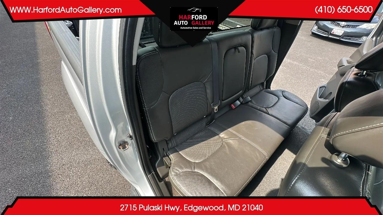 Nissan Frontier 4WD Crew Cab SWB Auto PRO-4X 2013