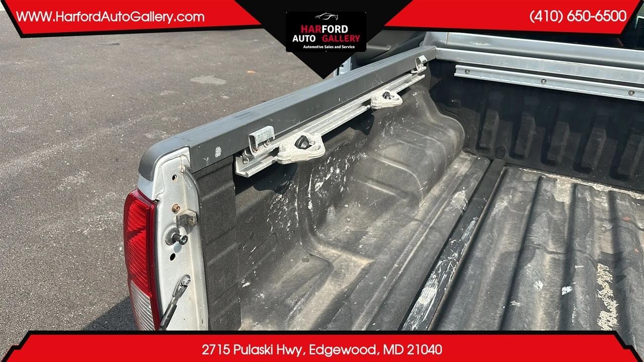Nissan Frontier 4WD Crew Cab SWB Auto PRO-4X 2013