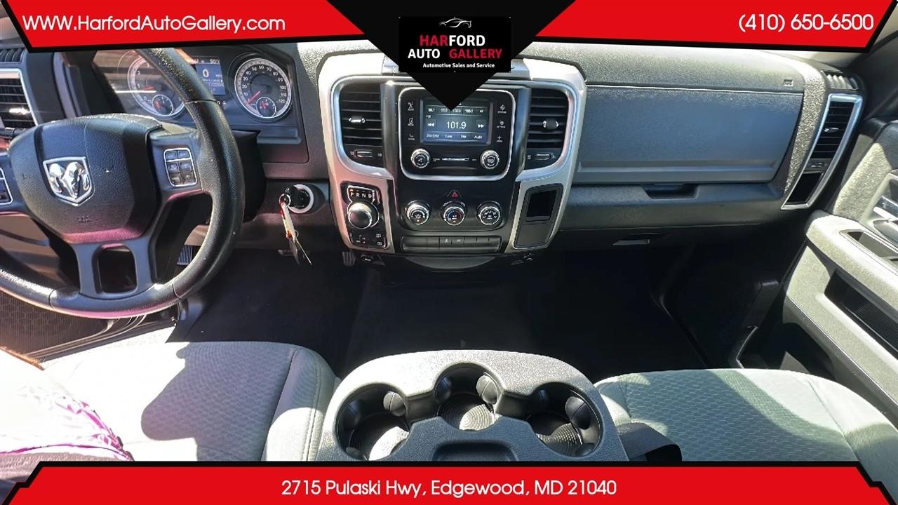 RAM 1500 4WD Quad Cab 140.5" SLT 2014