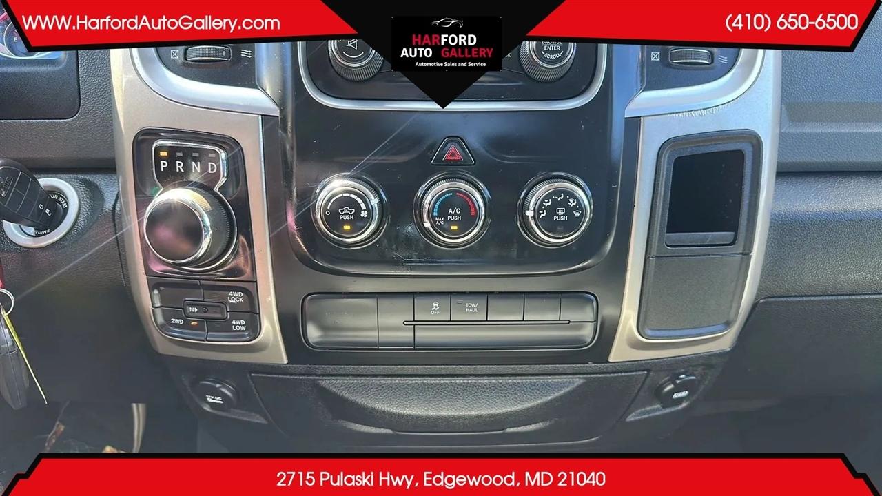RAM 1500 4WD Quad Cab 140.5" SLT 2014
