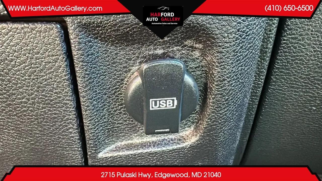 RAM 1500 4WD Quad Cab 140.5" SLT 2014