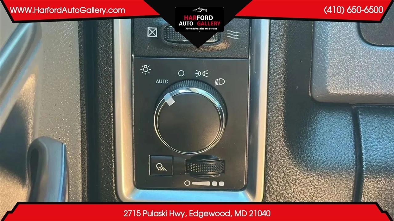 RAM 1500 4WD Quad Cab 140.5" SLT 2014