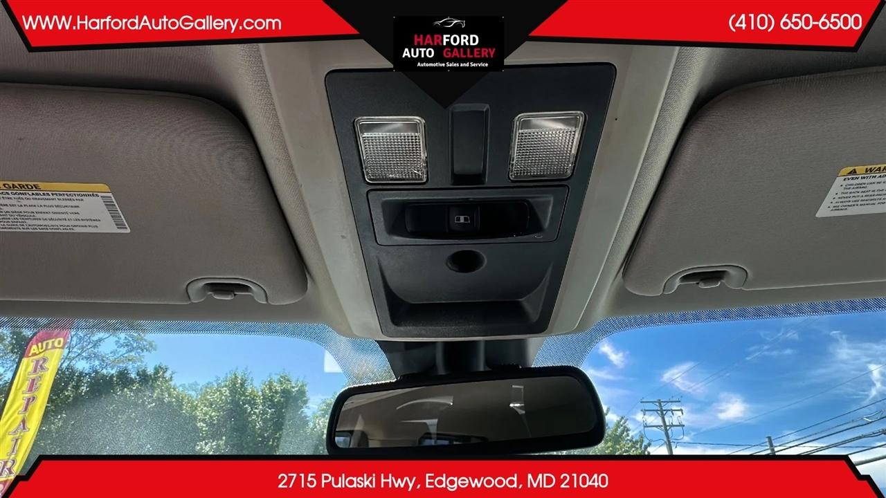 RAM 1500 4WD Quad Cab 140.5" SLT 2014