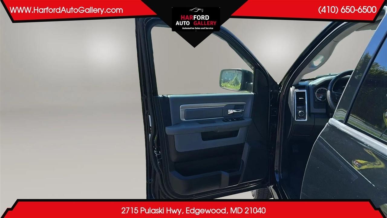 RAM 1500 4WD Quad Cab 140.5" SLT 2014