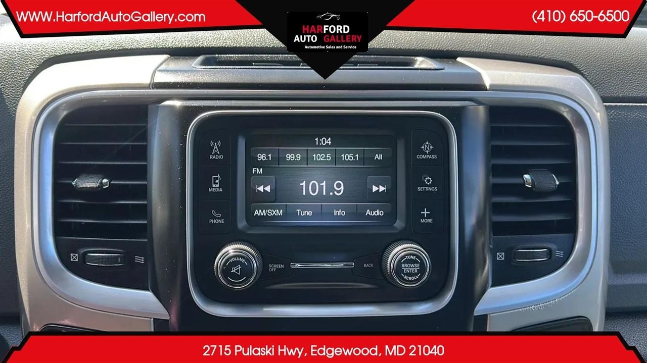 RAM 1500 4WD Quad Cab 140.5" SLT 2014
