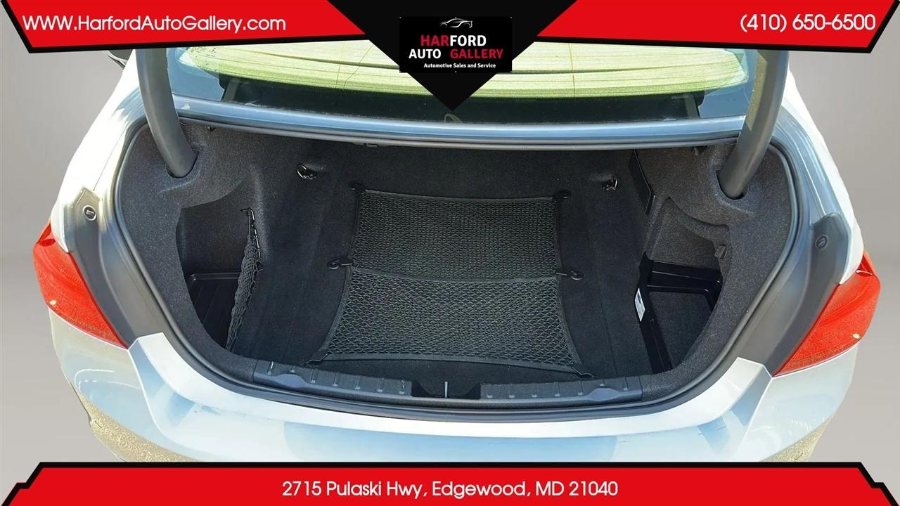 BMW 3 Series 4dr Sdn 328i xDrive AWD 2015
