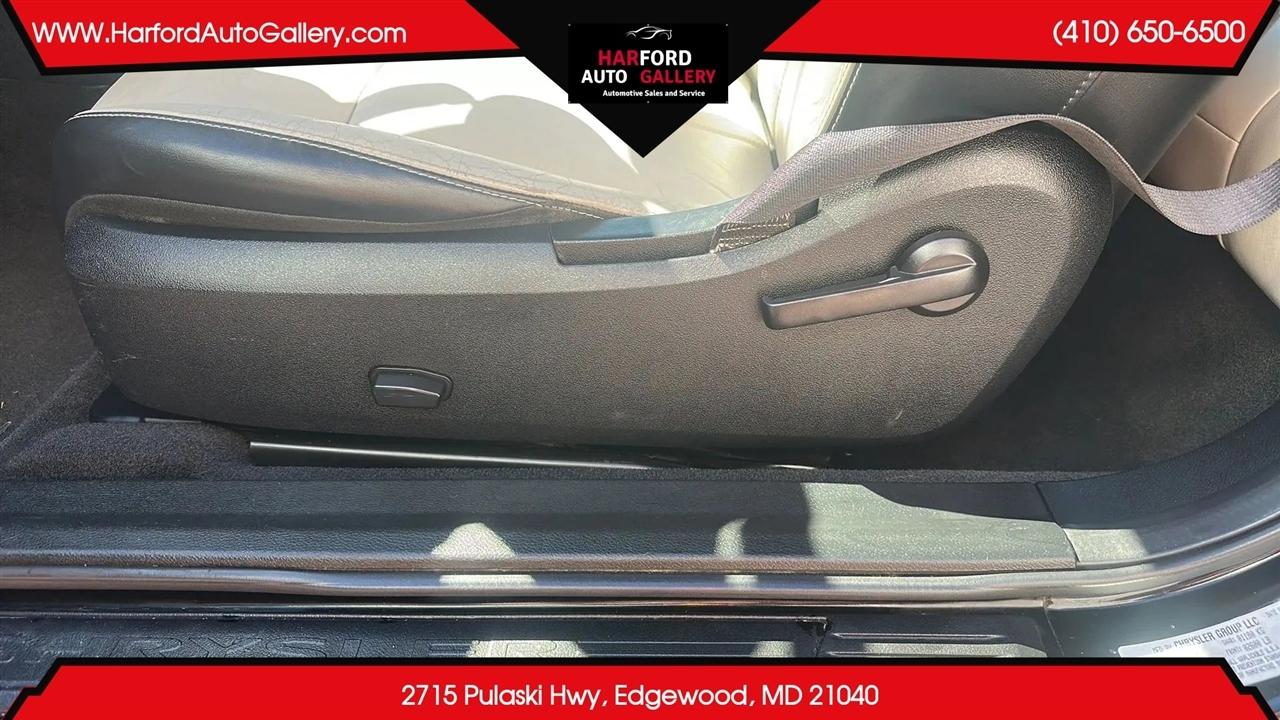 Chrysler 200 2dr Conv Limited 2013