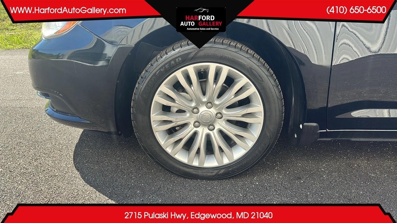 Chrysler 200 2dr Conv Limited 2013
