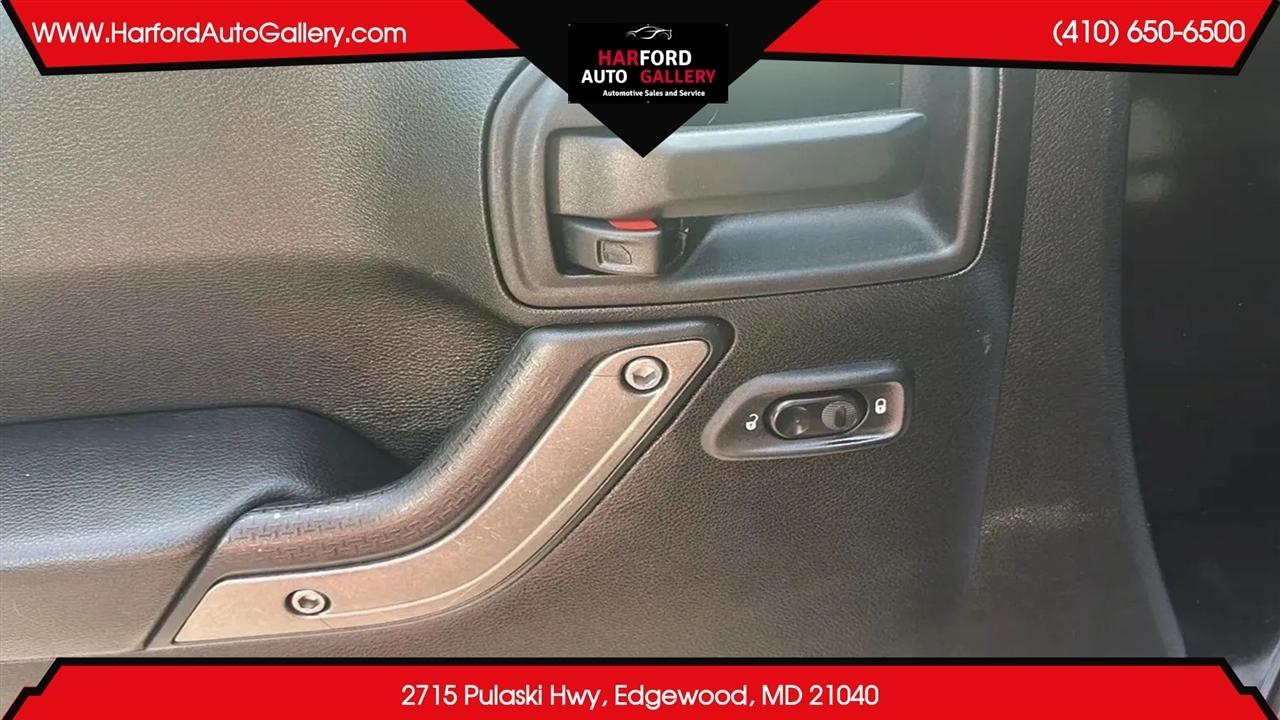Jeep Wrangler Unlimited 4WD 4dr Sport 2016