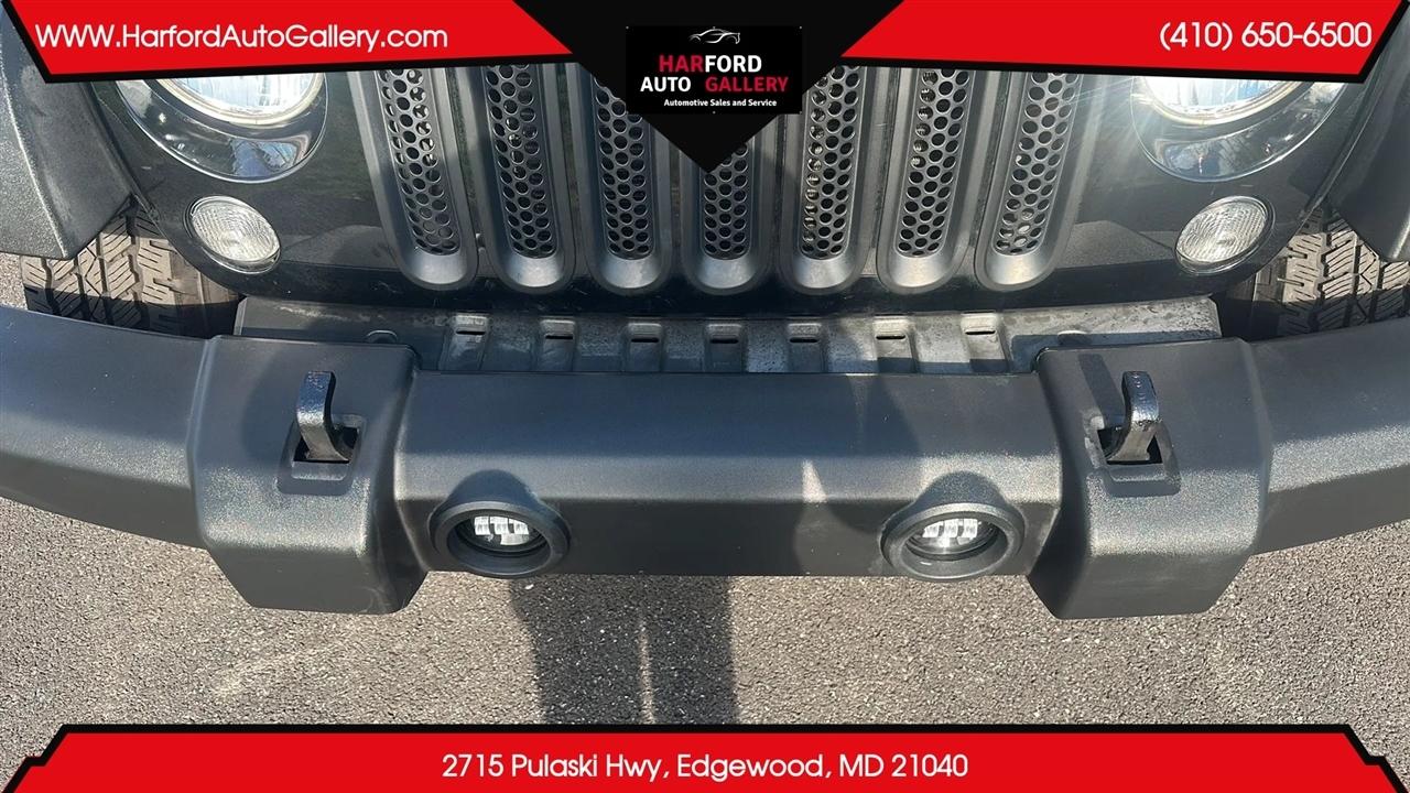 Jeep Wrangler Unlimited 4WD 4dr Sport 2016