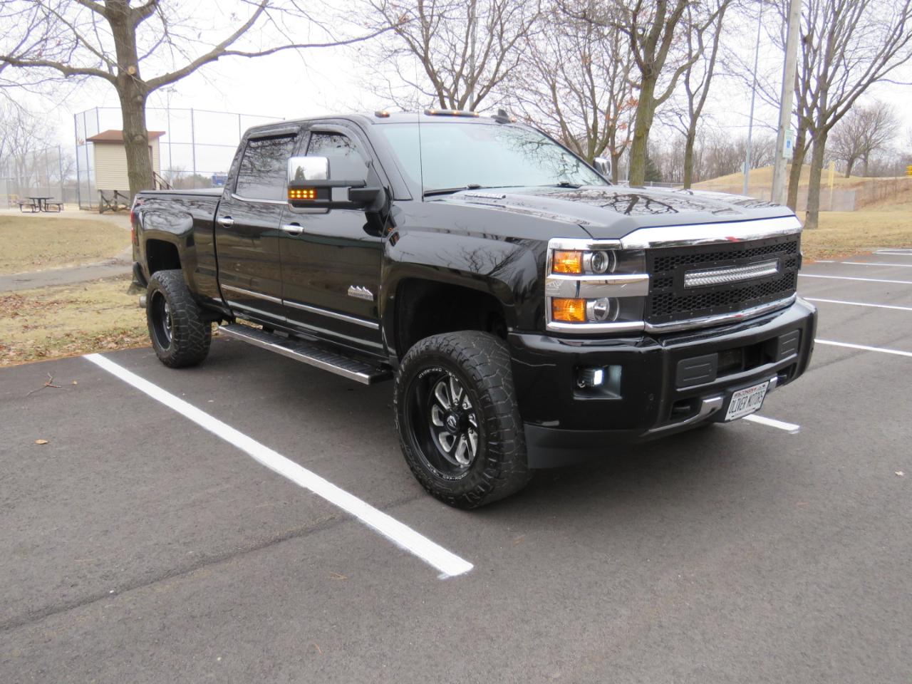 Chevrolet Silverado 2500HD High Country Crew Cab Short Box 4WD 2016