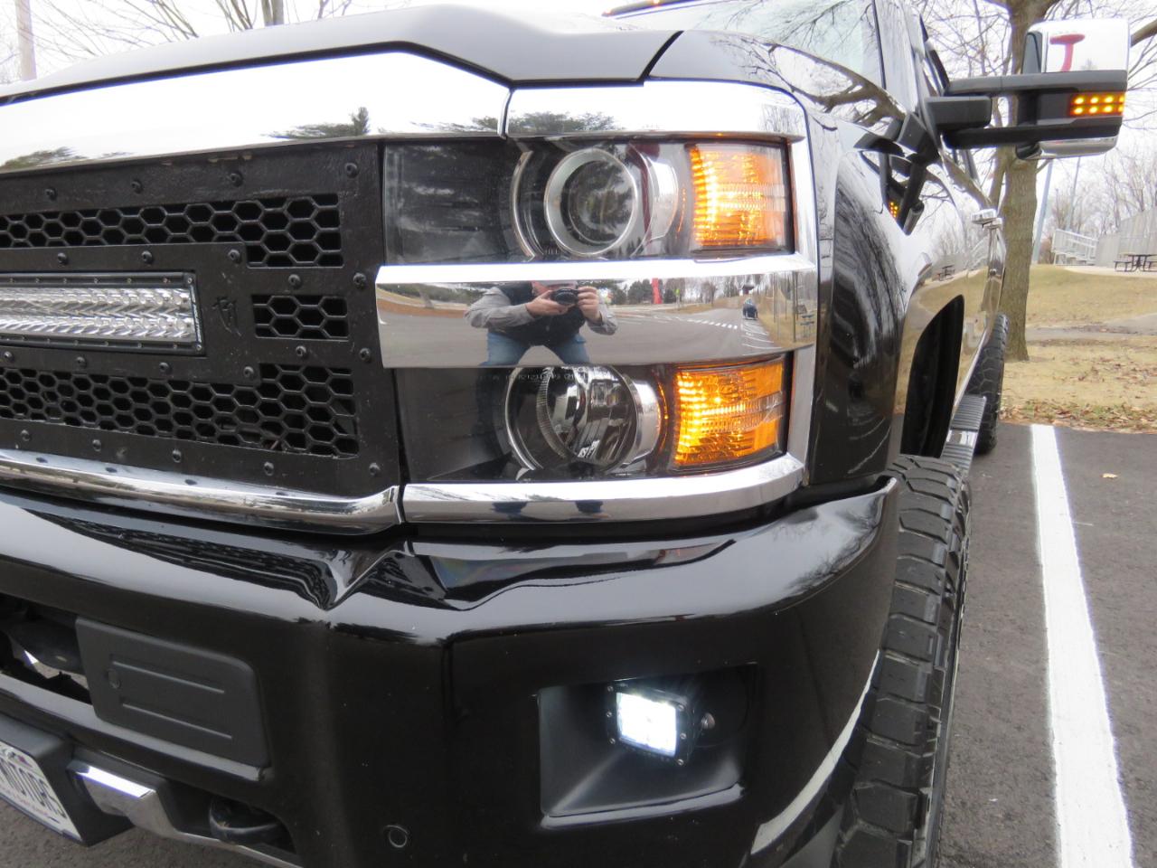 Chevrolet Silverado 2500HD High Country Crew Cab Short Box 4WD 2016