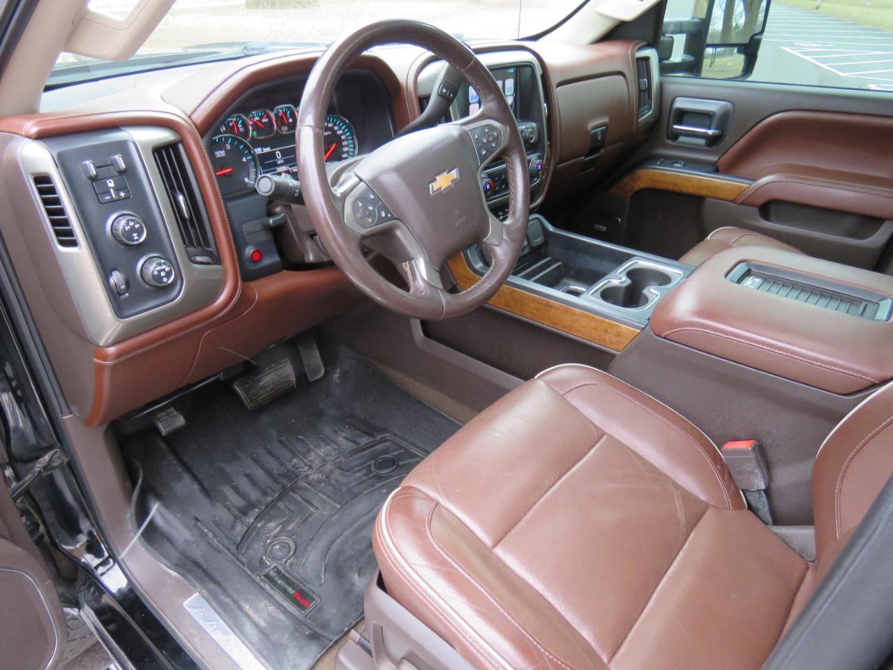 Chevrolet Silverado 2500HD High Country Crew Cab Short Box 4WD 2016