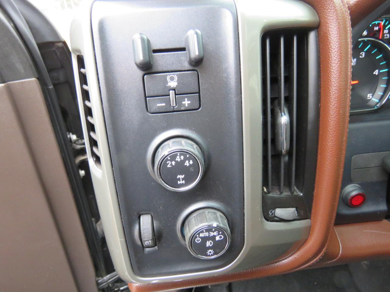 Chevrolet Silverado 2500HD High Country Crew Cab Short Box 4WD 2016